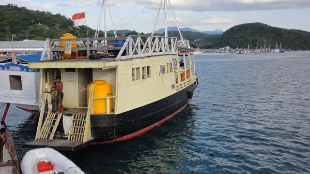 Bateau de Condo