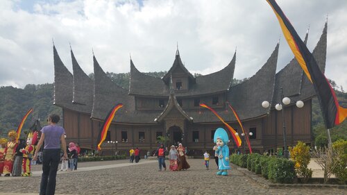 BukitTingi Palais Minangkabau06