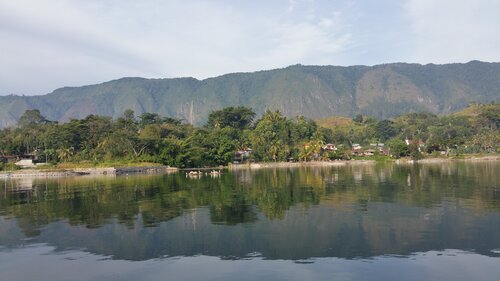 Lac Toba Vue sur Lac03