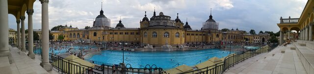 HONGRIE - Budapest Bains Széchenyi