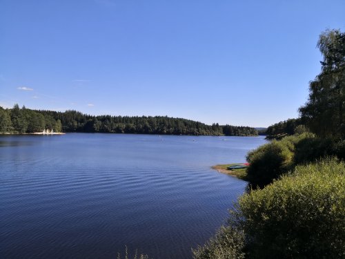 Corrèze - Autour du Lac de Viam